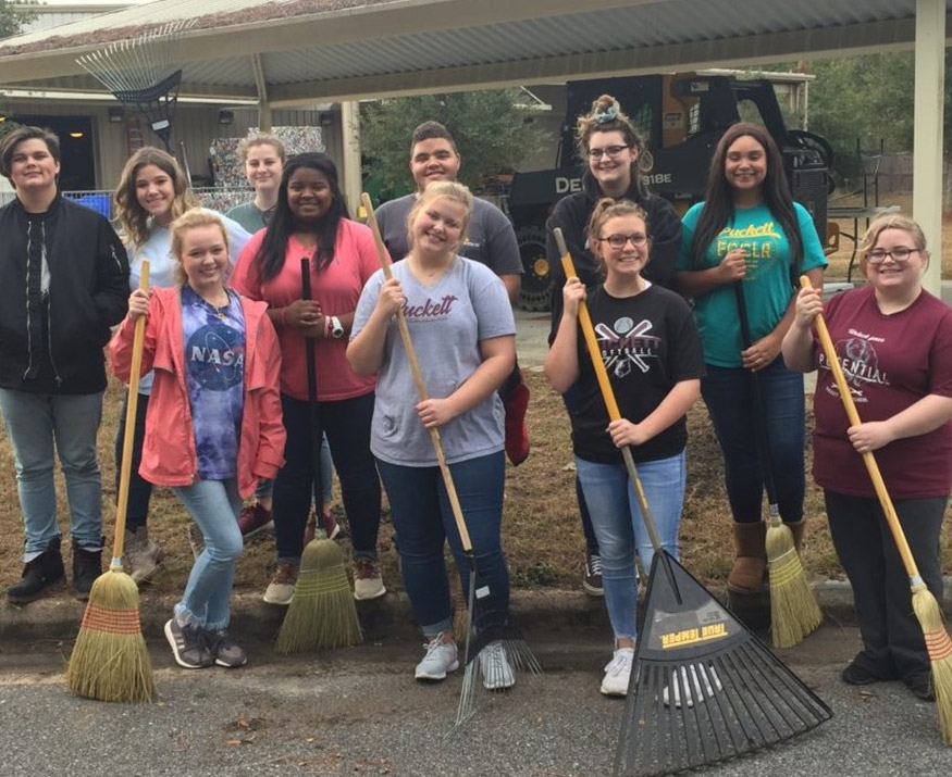 Group with rakes